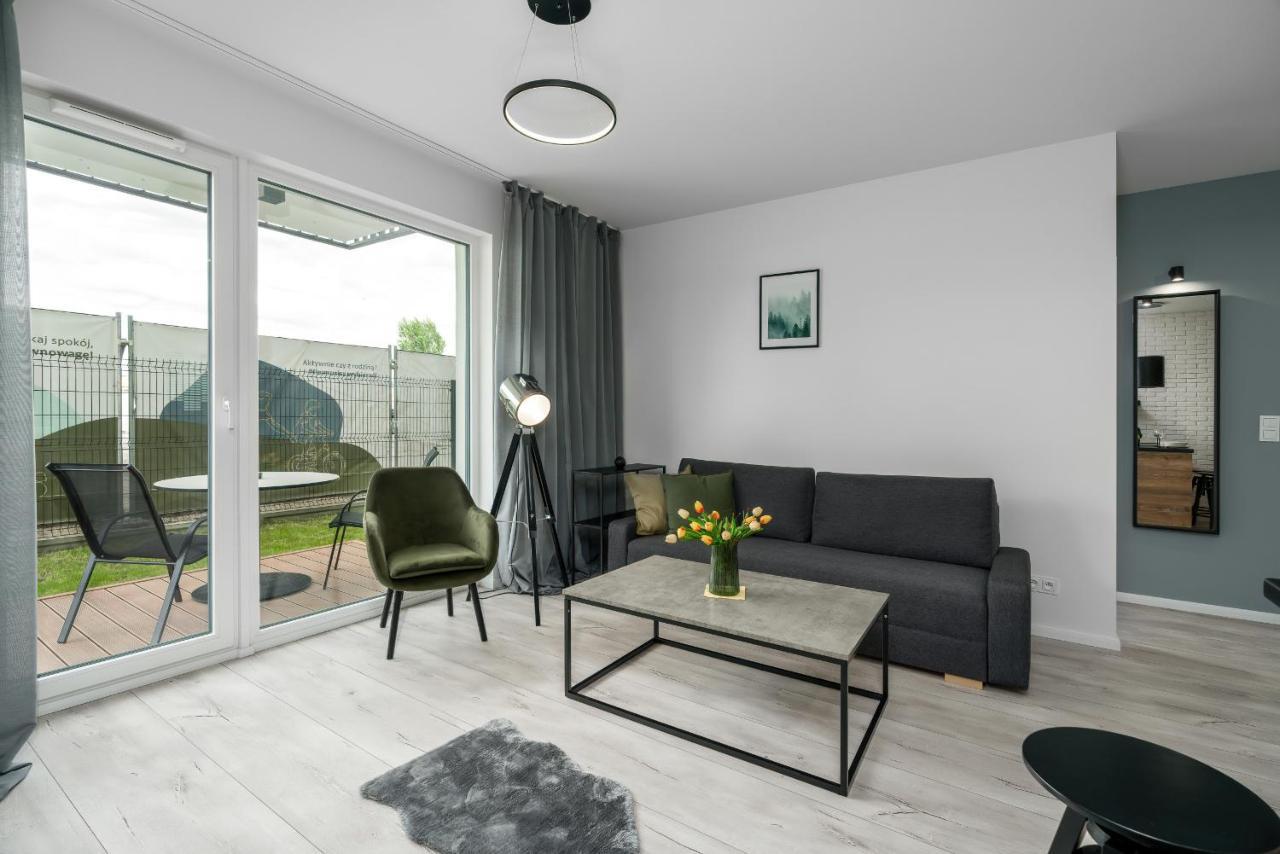 Esencja Apartments With Free Parking Garbary 104 By Noclegi Renters Poznan Ngoại thất bức ảnh