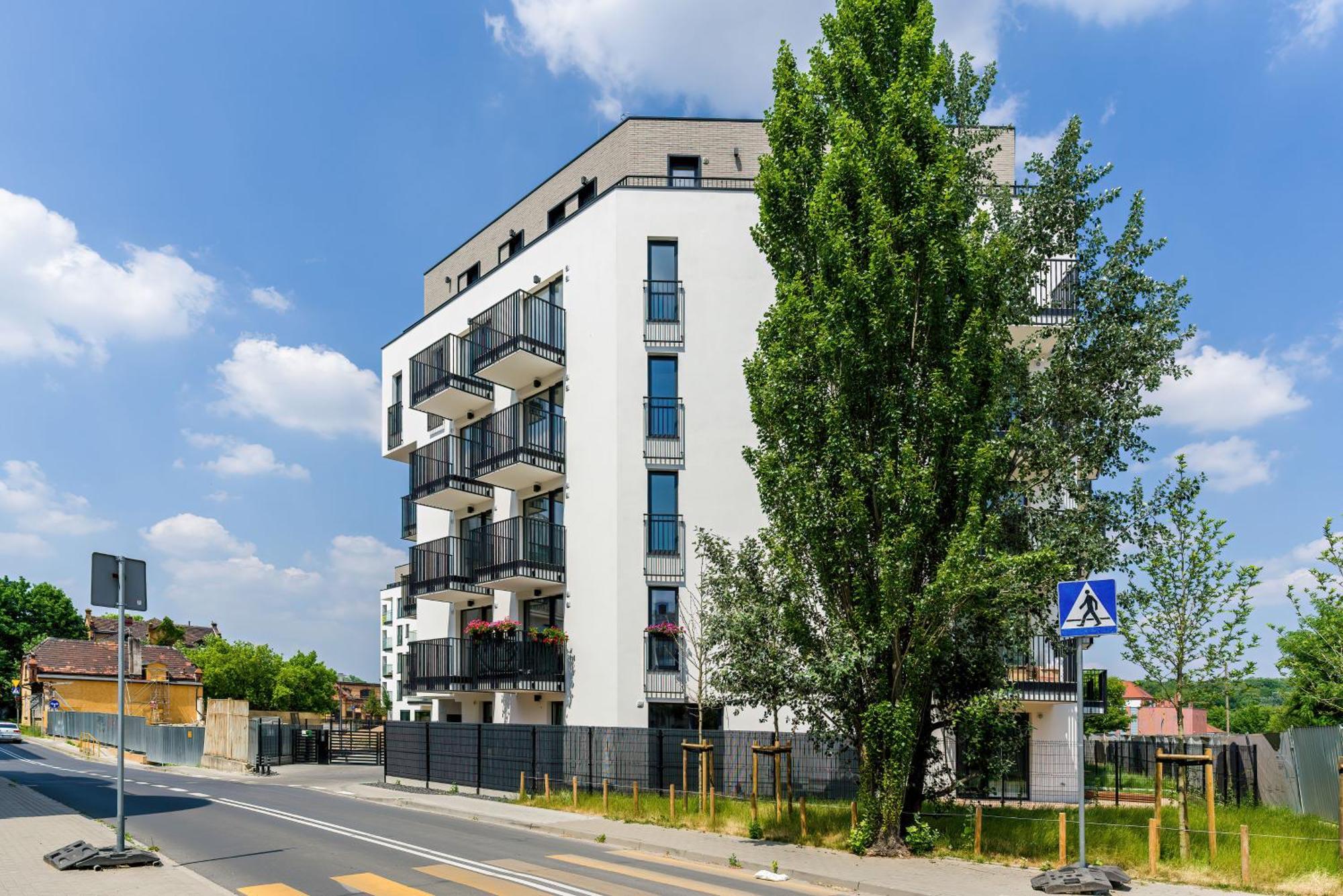 Esencja Apartments With Free Parking Garbary 104 By Noclegi Renters Poznan Ngoại thất bức ảnh