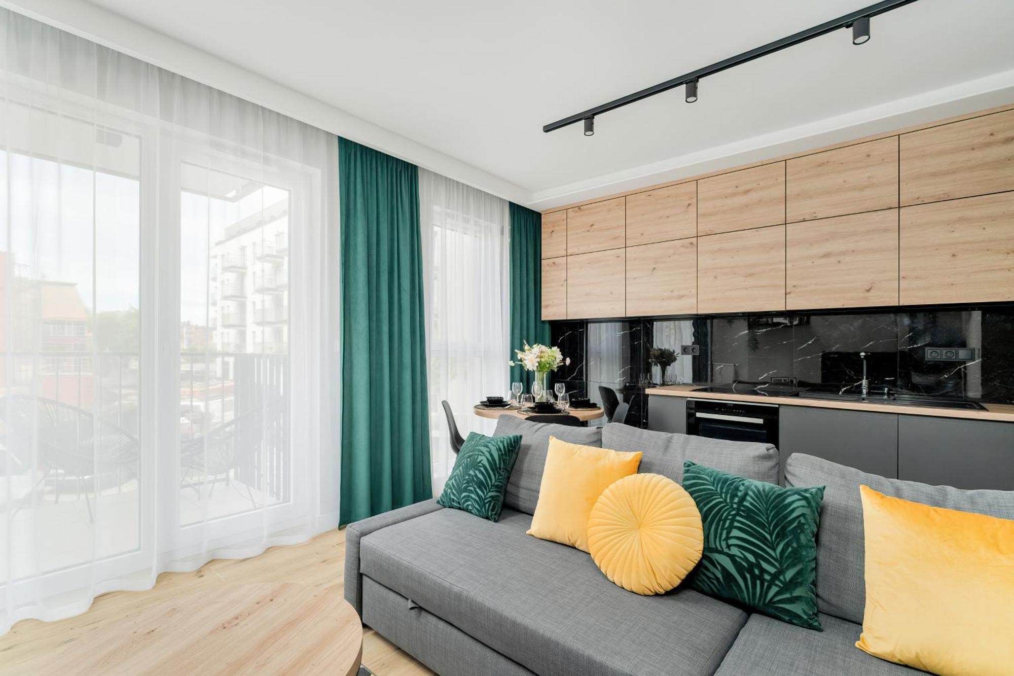 Esencja Apartments With Free Parking Garbary 104 By Noclegi Renters Poznan Ngoại thất bức ảnh